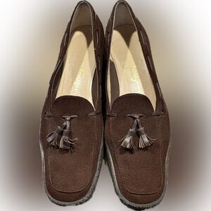 Salvatore Ferragamo Vintage Women’s Chocolate Suede Loafers with Leather Tassels